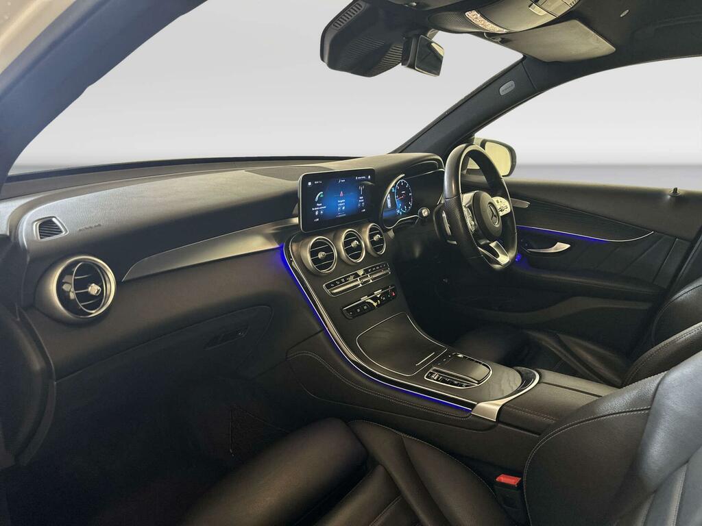 Mercedes-Benz GLC Class 2.0 Glc 250 4Matic Urban Edition 9G-tronic Black #10