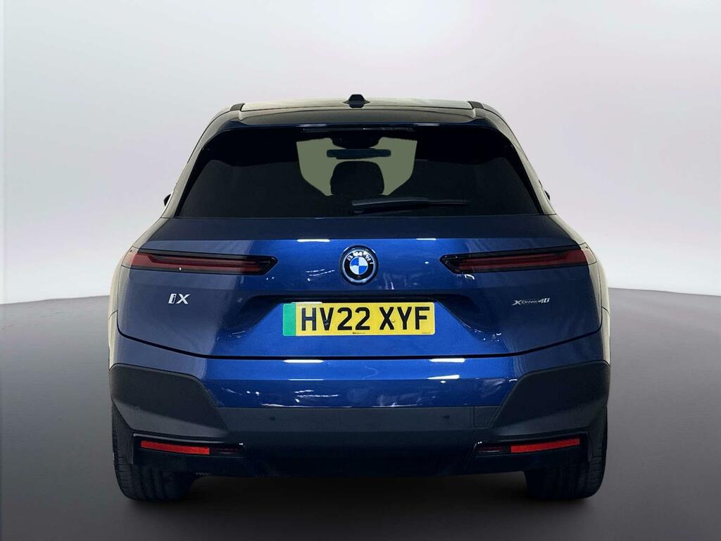 BMW iX 240Kw Xdrive40 M Sport Edition 76.6Kwh White #7
