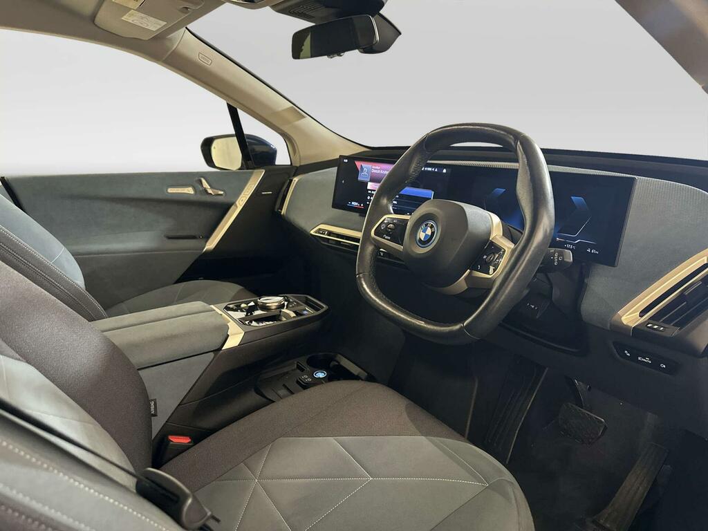 BMW iX 240Kw Xdrive40 M Sport Edition 76.6Kwh White #13