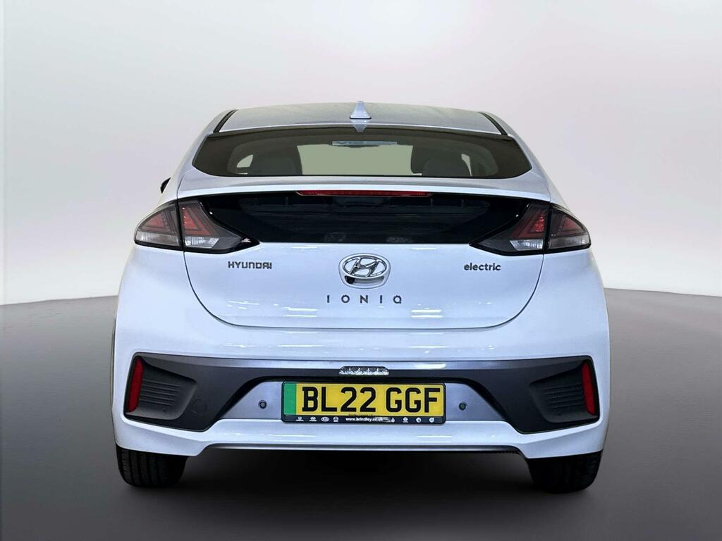 Hyundai Ioniq H-gdi Premium White #7