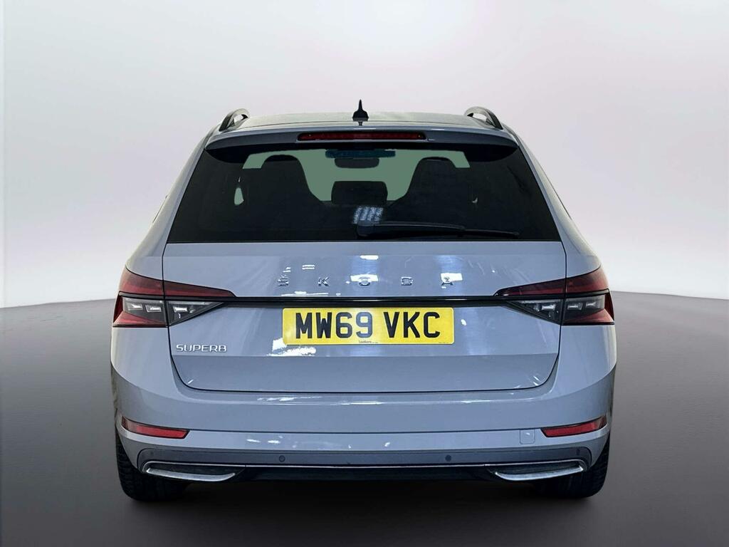 Skoda Superb 2.0 Tdi Cr 190 Laurin Klement Dsg Estate Black #7