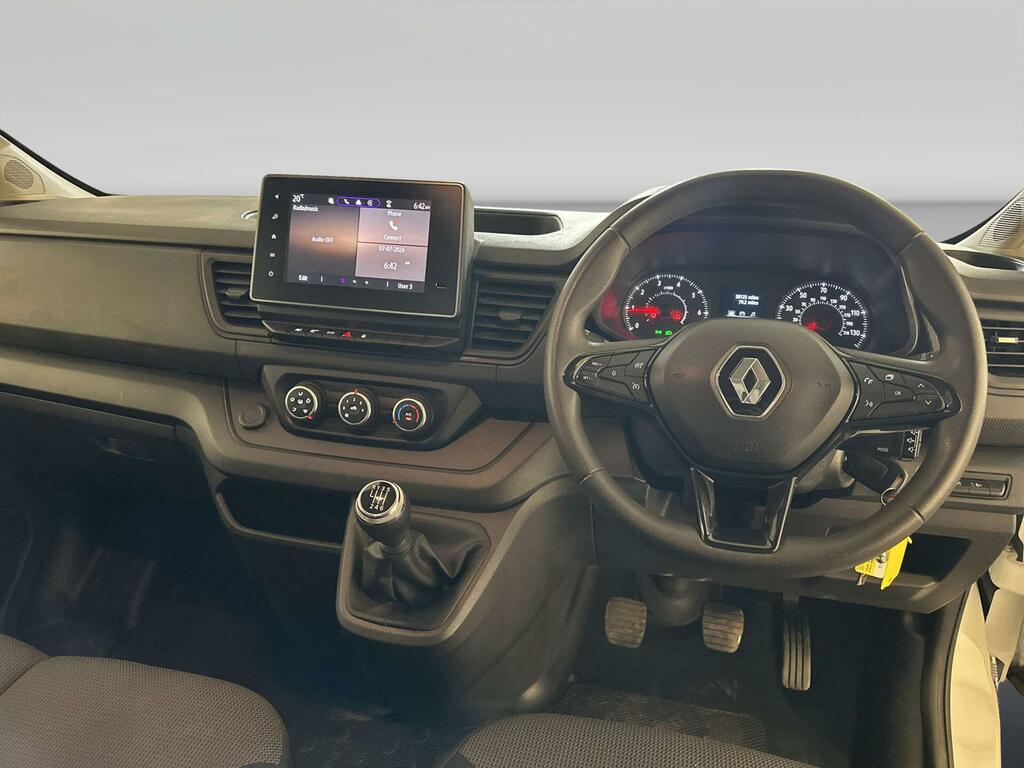 Renault Trafic 2.0 Dci Blue Sl30 Advance Panel Van Man White #2