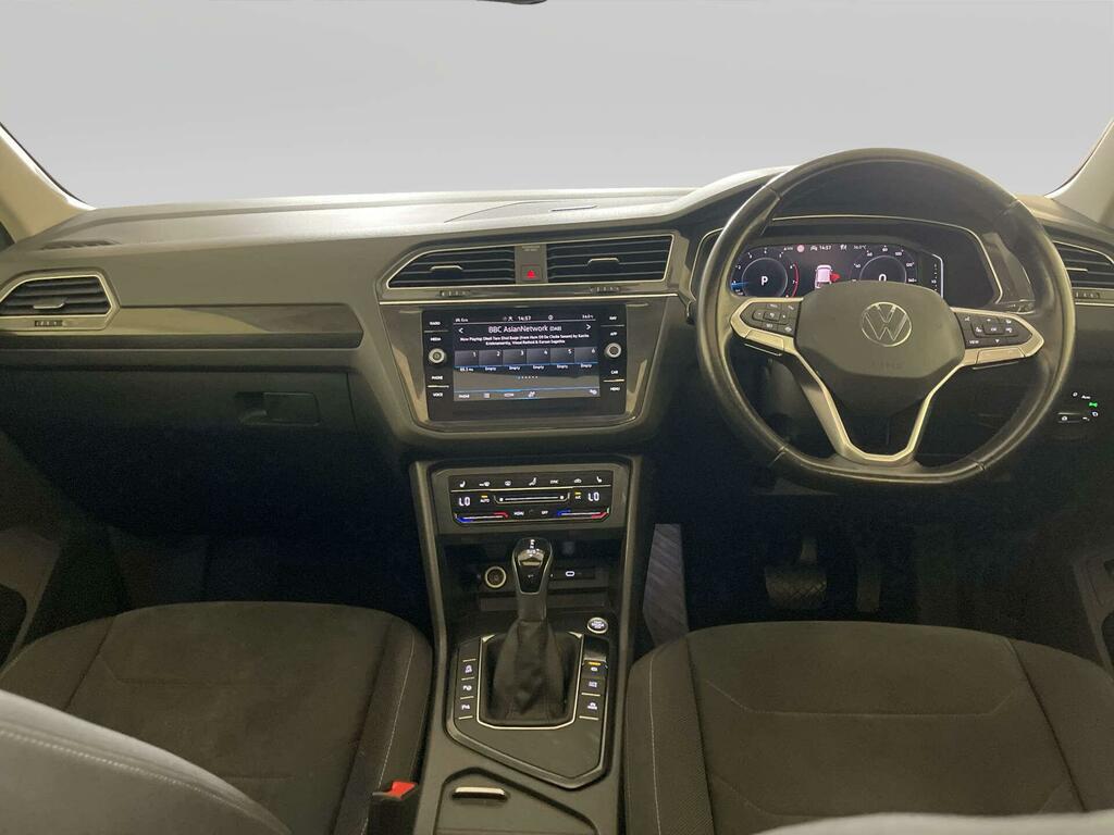 Volkswagen Tiguan 1.5 Tsi Elegance Suv Dsg Euro 6 Ss Silver #2