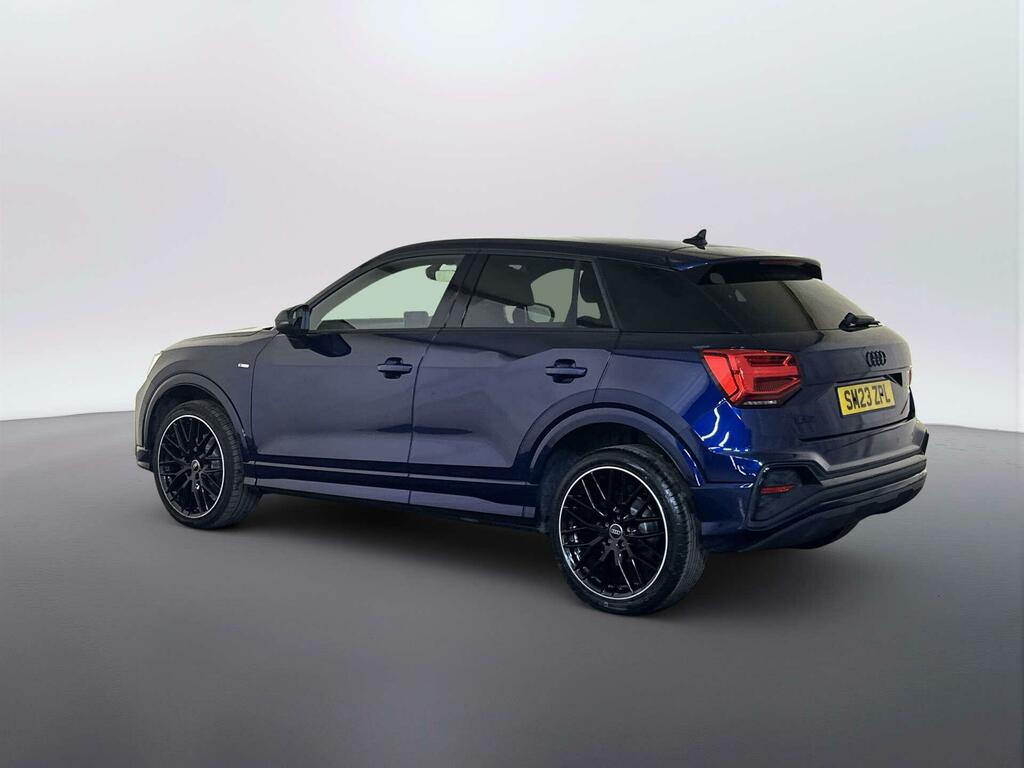 Audi Q2 1.5 Tfsi Cod 35 Black Edition Suv Manua Blue #6