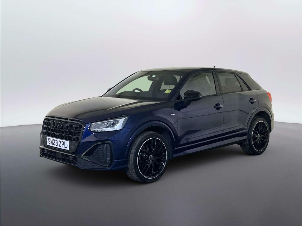Audi Q2 1.5 Tfsi Cod 35 Black Edition Suv Manua Blue #4