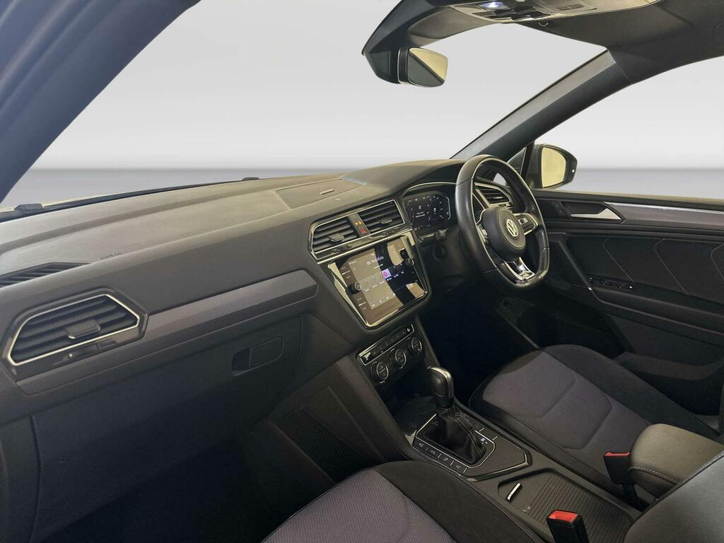 Volkswagen Tiguan Allspace 2.0 Tdi Match 7 Seats Black #10