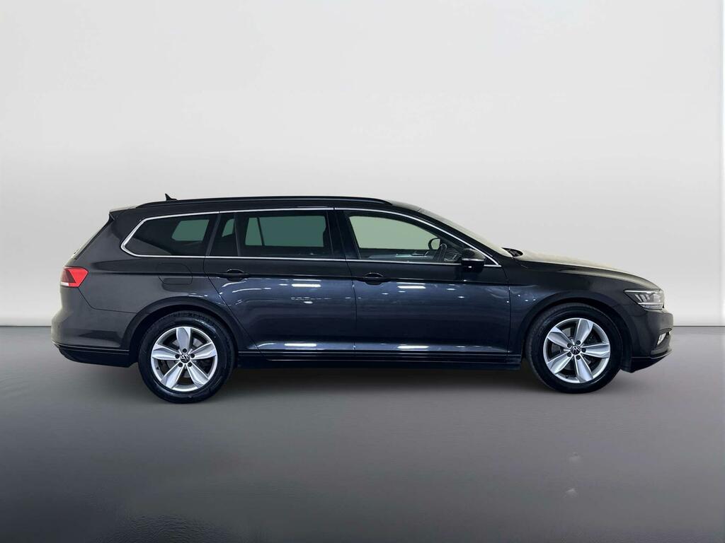 Volkswagen Passat Estate Sel 1.5 Tsi 150Ps 7-Speed Dsg Black #9