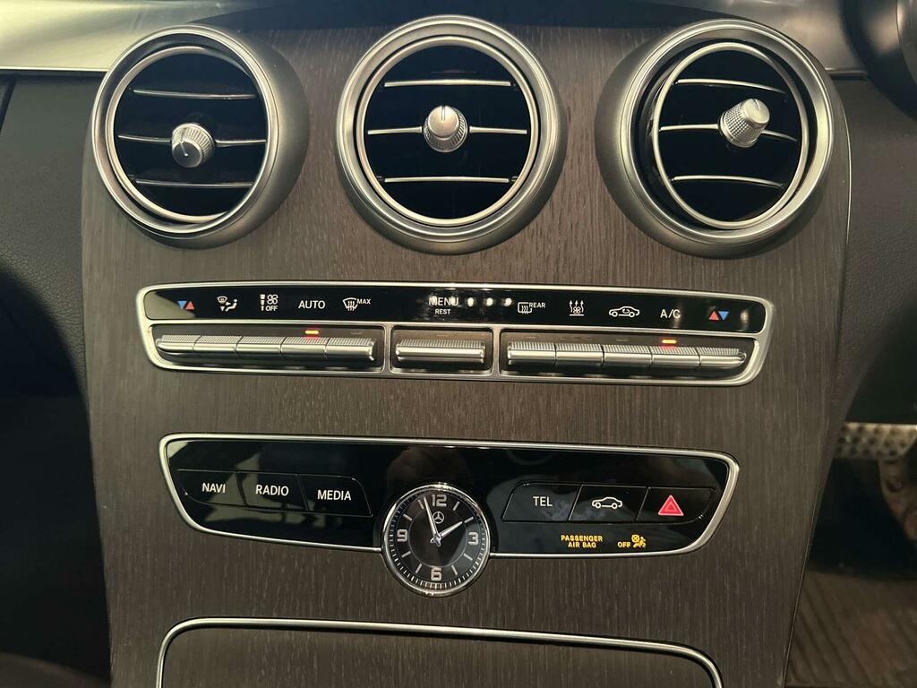 Mercedes-Benz C Class 2.0 C300e 13.5Kwh Amg Line Edition G-tronic Euro Black #24