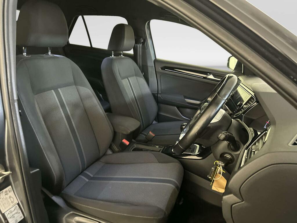 Volkswagen T-Roc R-line 2.0 Tdi 150Ps Evo 7-Speed Dsg Silver #11