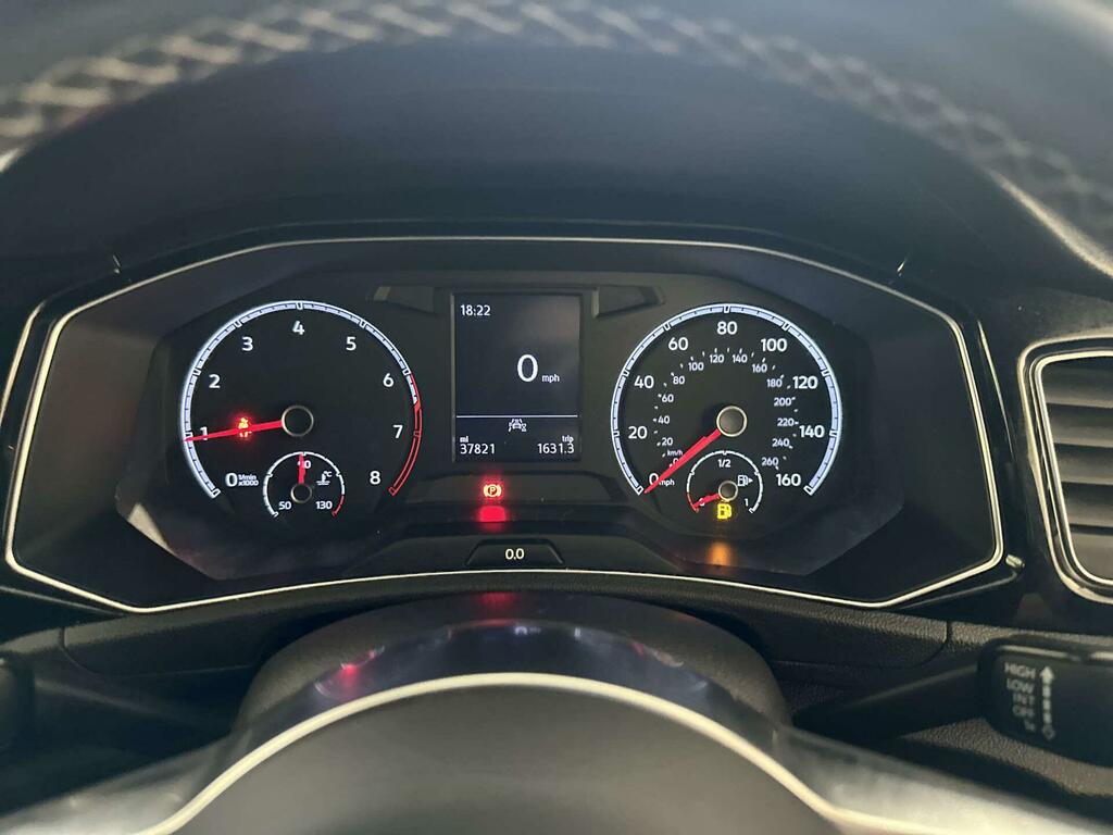 Volkswagen T-Roc R-line 2.0 Tdi 150Ps Evo 7-Speed Dsg Silver #17