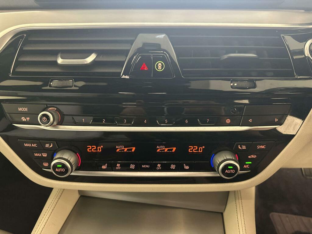 BMW 5 Series 2.0 520D M Sport Saloon Euro 6 S Grey #23
