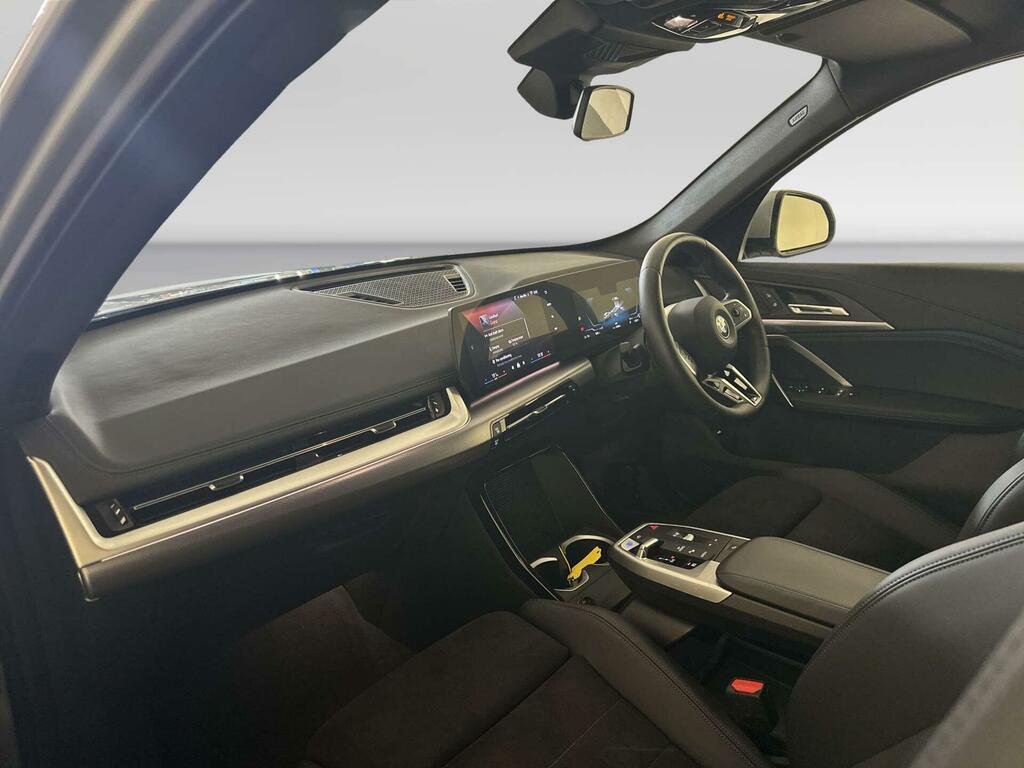 BMW iX1 30 66.5Kwh M Sport Xdrive 11Kw Charger #10