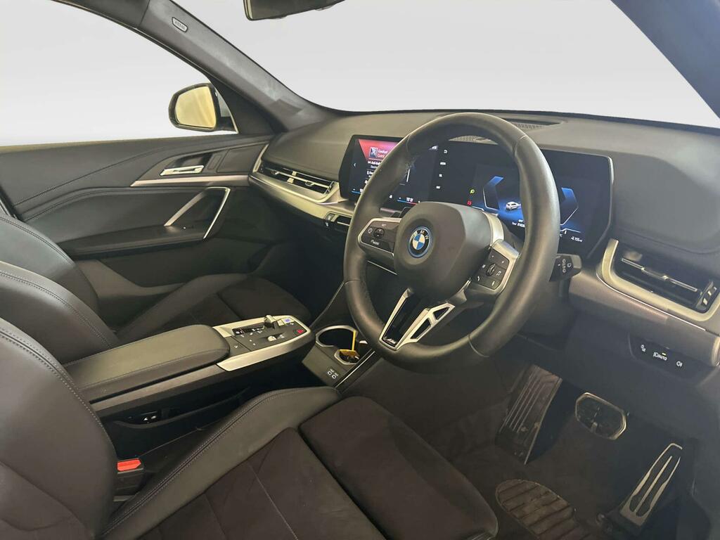BMW iX1 30 66.5Kwh M Sport Xdrive 11Kw Charger #14