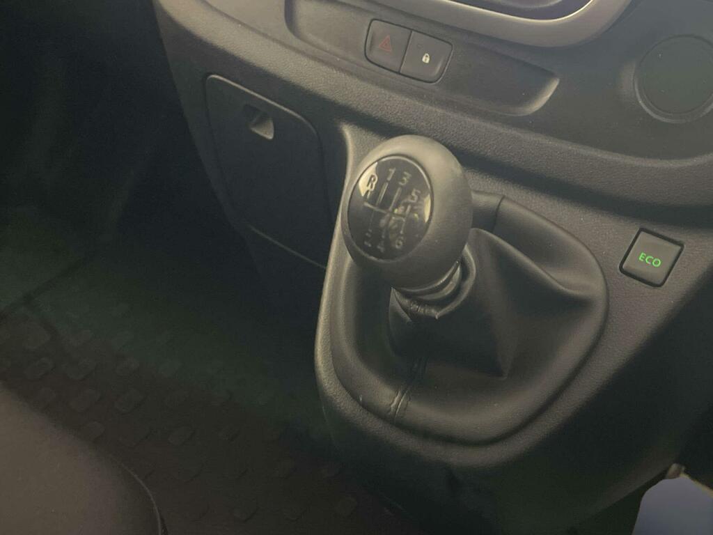 Renault Trafic 2.0 Dci Energy 30 Sport Lwb Standard Roof Euro 6 Silver #19