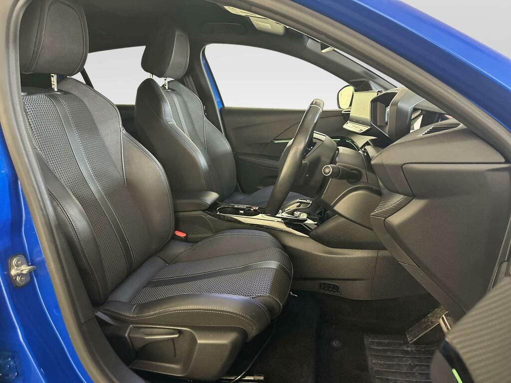 Peugeot e-208 50Kwh Gt Premium 7Kw Charger #11