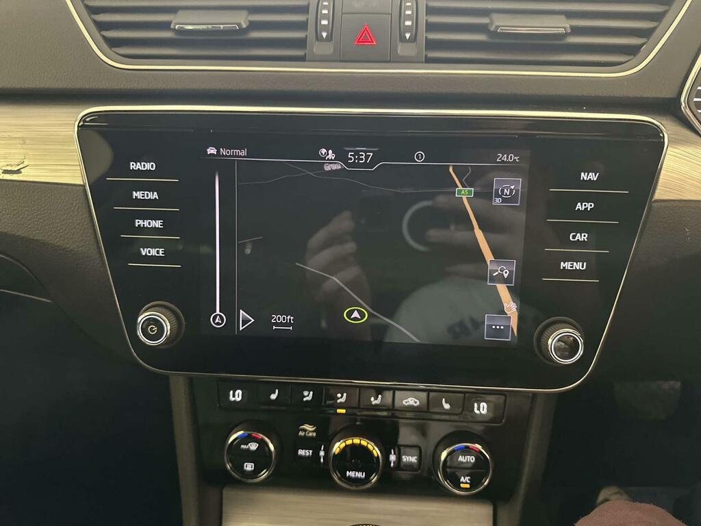 Skoda Superb Estate 1.4 Tsi Iv 13Kwh Se Technology Dsg Euro 6 Blue #20