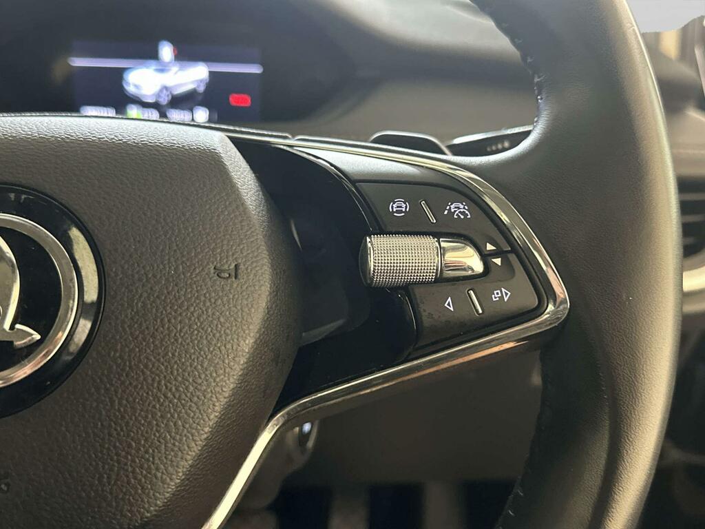 Skoda ENYAQ Enyaq 150Kw 80 Ecosuite 82Kwh Silver #18