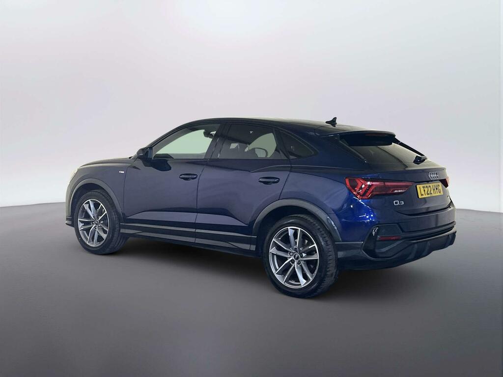 Audi Q3 1.5 Tfsi Cod 35 Black Edition Sportback Blue #6
