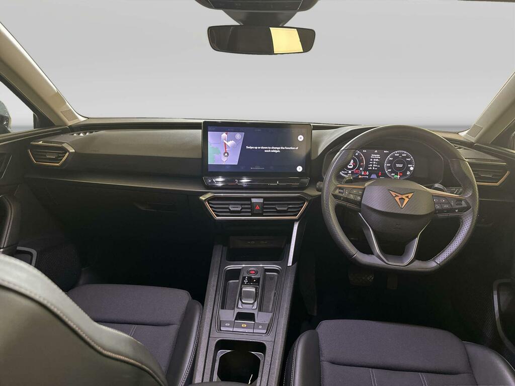 Cupra Leon 1.5 Etsi Evo V1 Design Edition Hatchback Petro Black #2