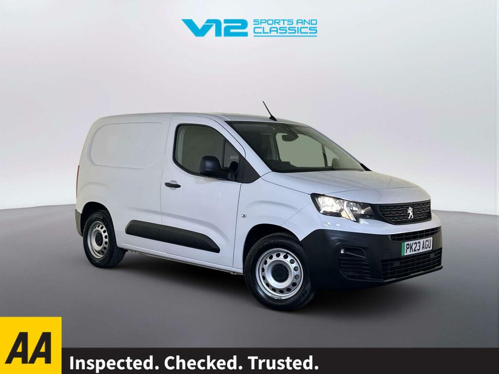 Peugeot E-Partner 800 50Kwh Professional Premium Standard Panel Va White