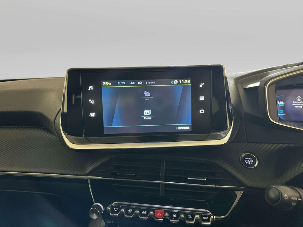 Peugeot e-2008 50Kwh Gt Suv 7Kw Charger 136 Orange #17
