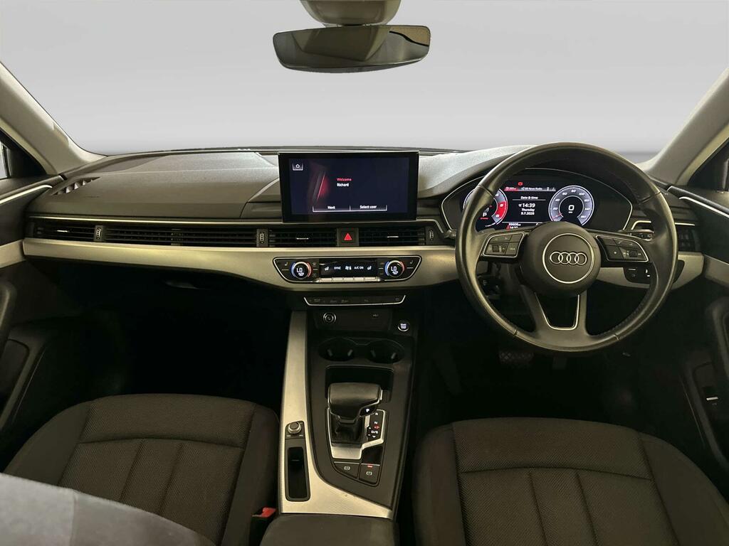 Audi A4 Avant 2.0 Tdi 35 Technik Estate S Tronic Euro Silver #2