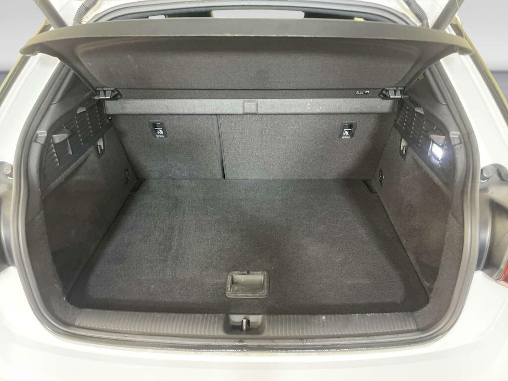Audi SQ2 2L Null Grey #12