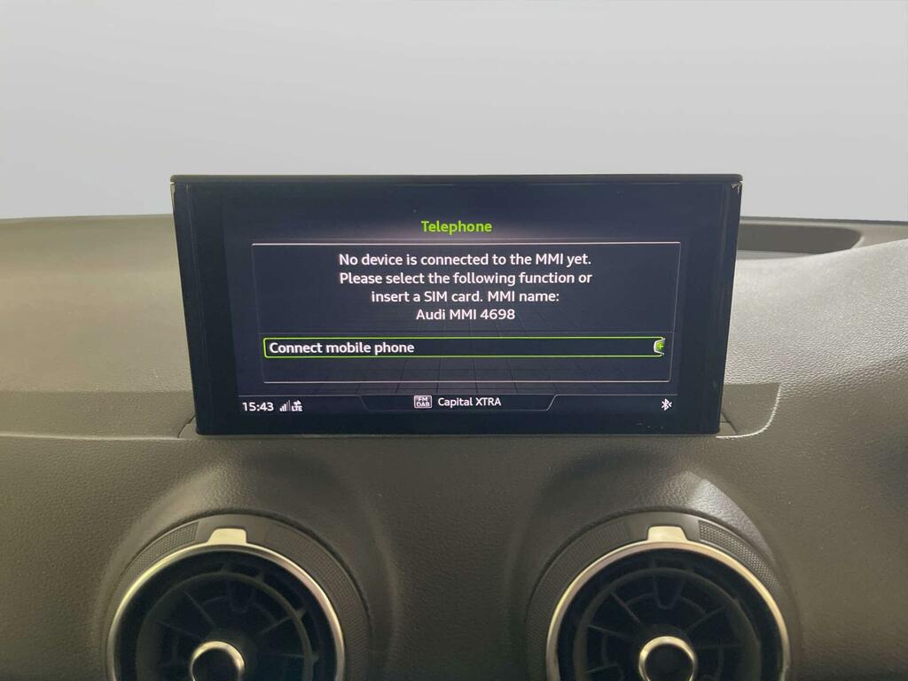 Audi SQ2 2L Null Grey #19