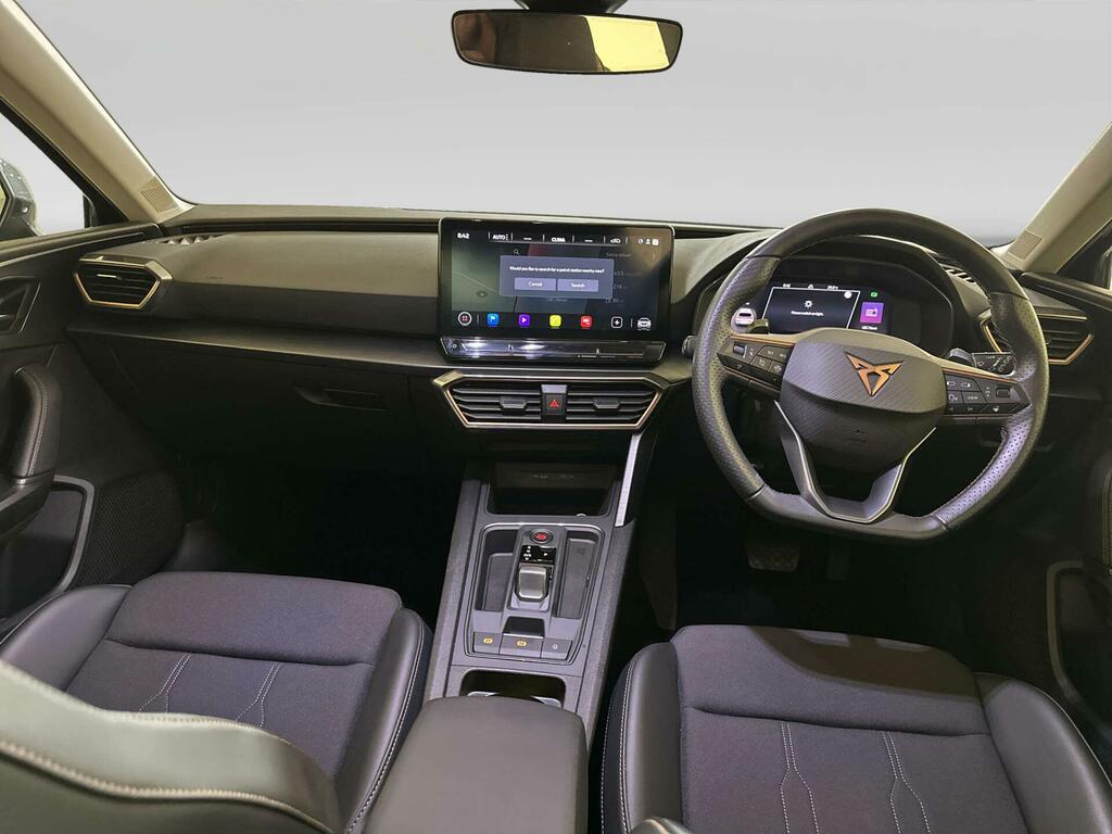 Cupra Leon 1.5 Etsi Evo V1 Design Edition Hatchback Petro Black #2