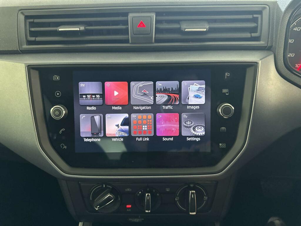 Seat Arona 1.0 Tsi 115 Ez Dsg Fr Sport Cwvehiclemarketing Grey #20