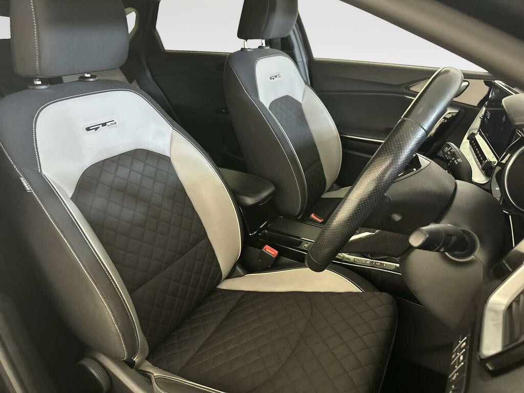 Kia Proceed Gt-line S White #12
