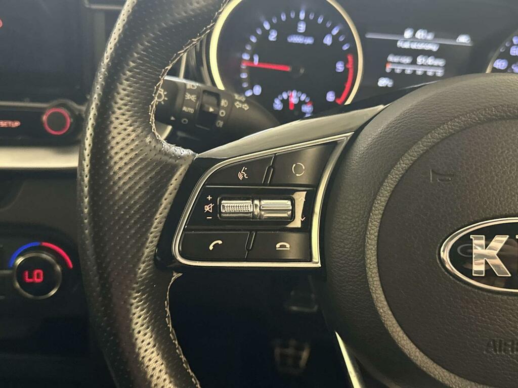 Kia Proceed Gt-line S White #15