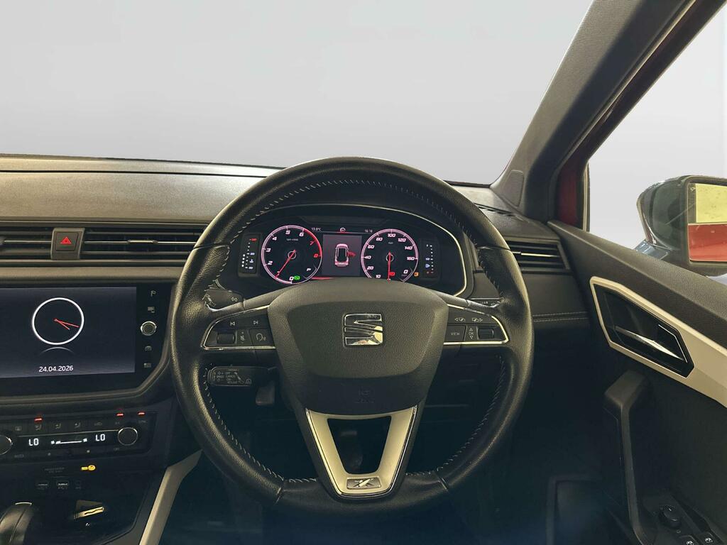 Seat Arona Black #14