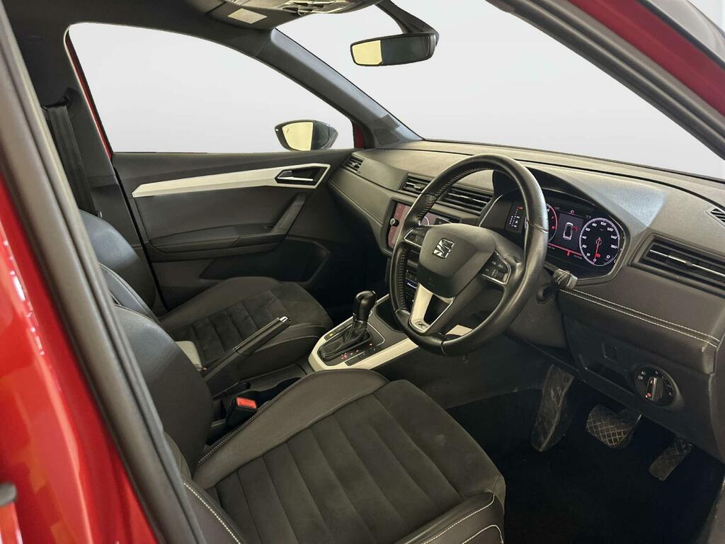 Seat Arona Black #13
