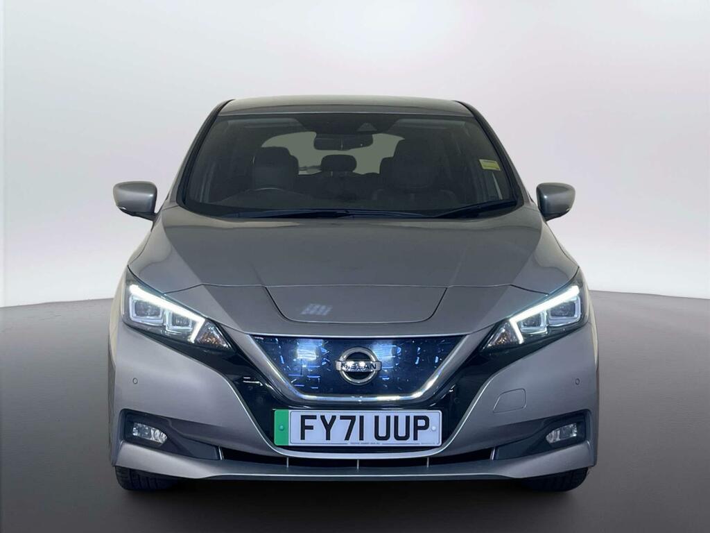 Nissan Leaf 40Kwh Tekna Hatchback 150 Ps Silver #3