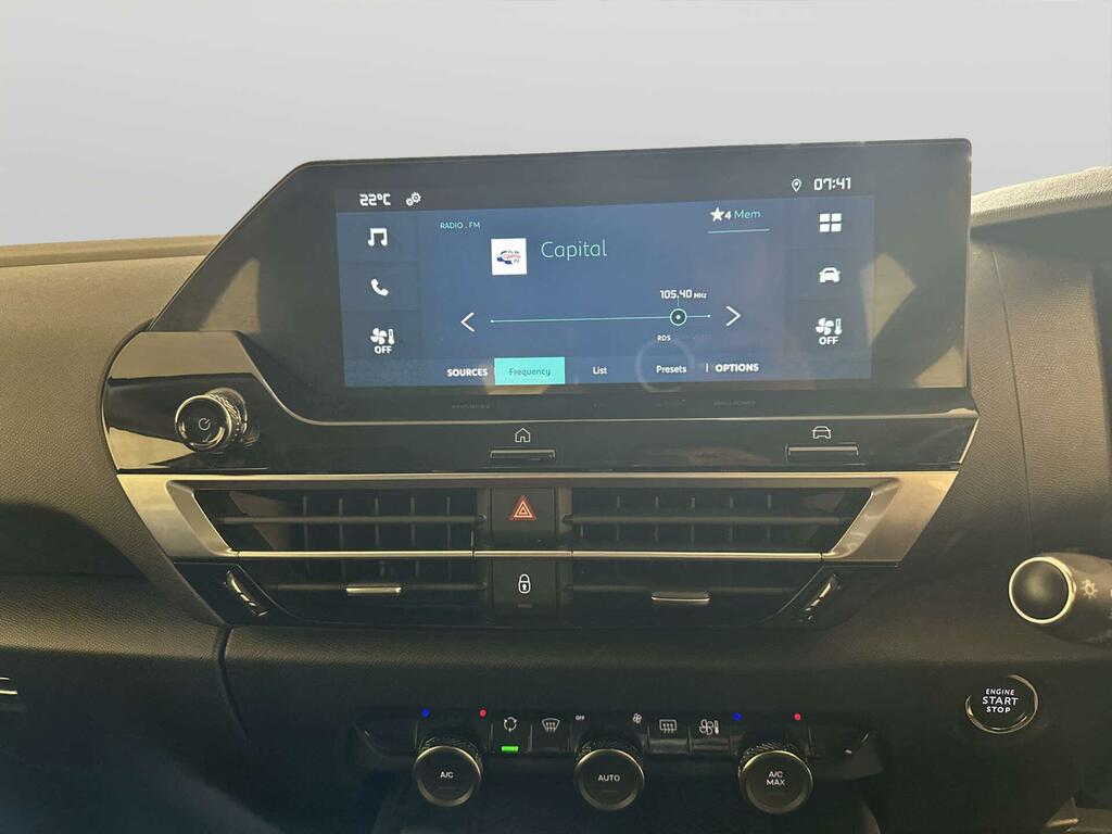 Citroen e-C4 E-c4 Shine Black #19