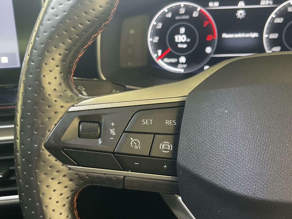 Seat Leon Hatchback Black #15