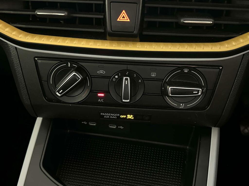 Seat Arona Hatchback Black #23