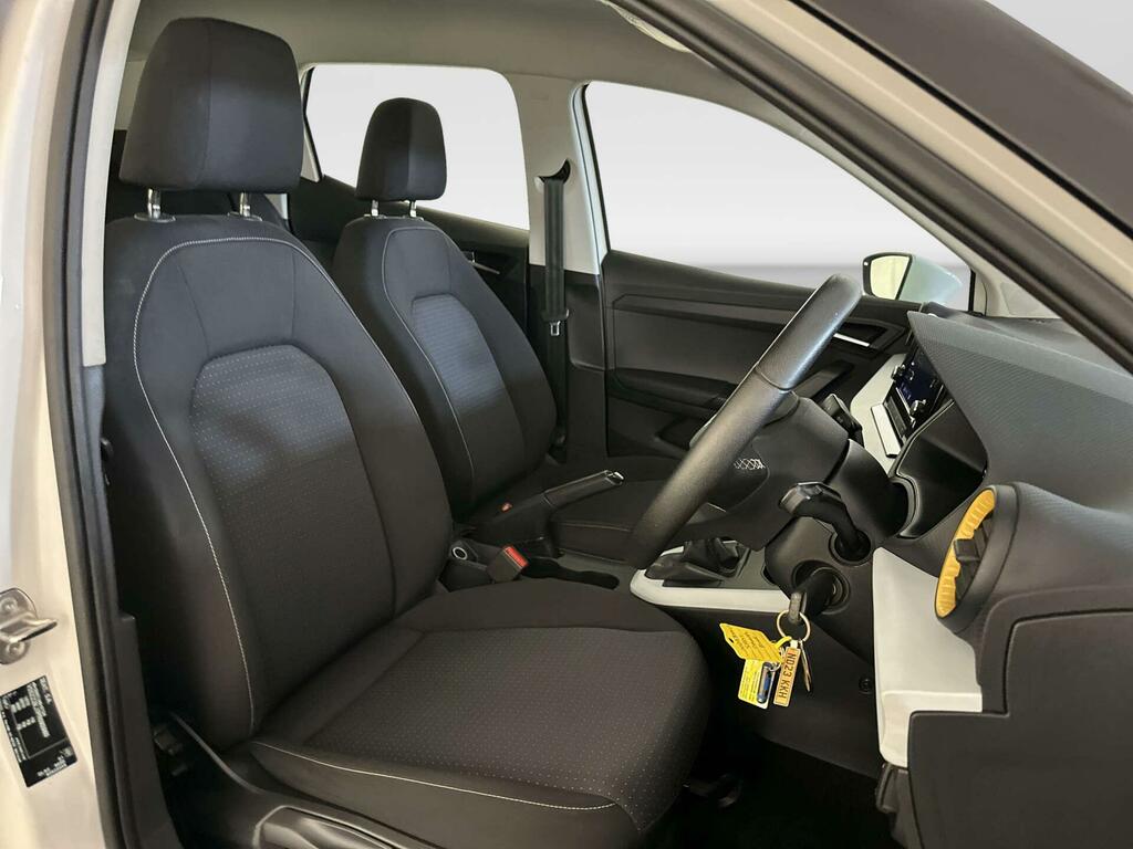 Seat Arona Hatchback Black #11