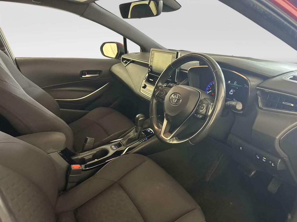 Toyota Corolla Hatchback White #12