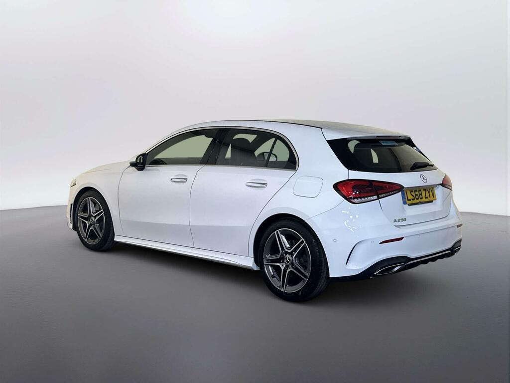 Mercedes-Benz A Class 2.0 A250 Amg Line Premium Hatchback 7 White #6