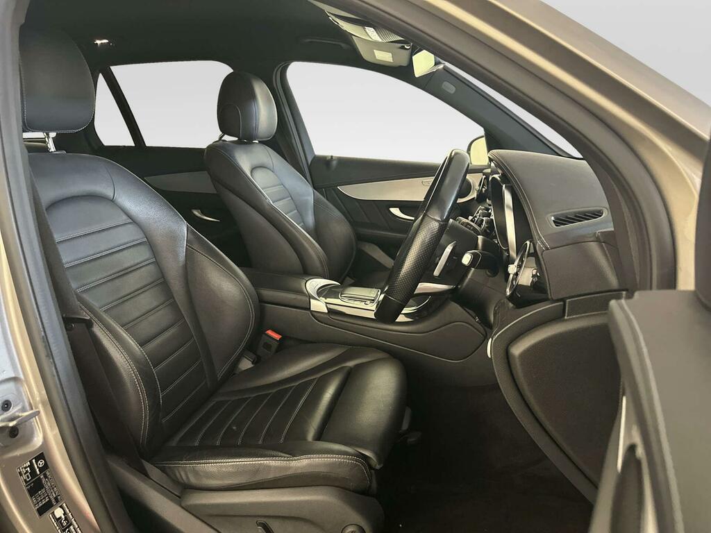 Mercedes-Benz GLC Class Glc 300 D 4Matic Amg Line Premium Plus Black #11