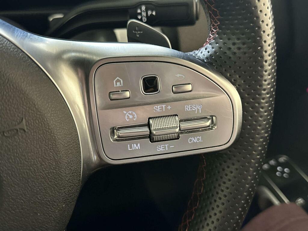 Mercedes-Benz EQB Eqb 300 4Matic White #19