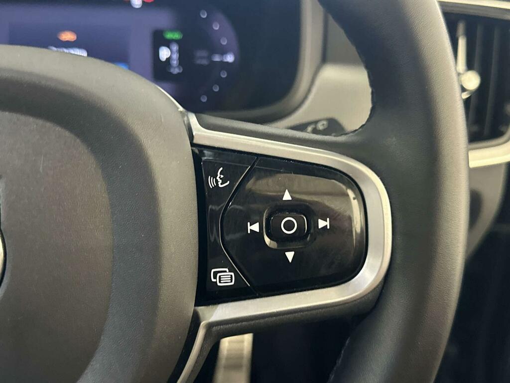 Volvo V90 Plus Black #18