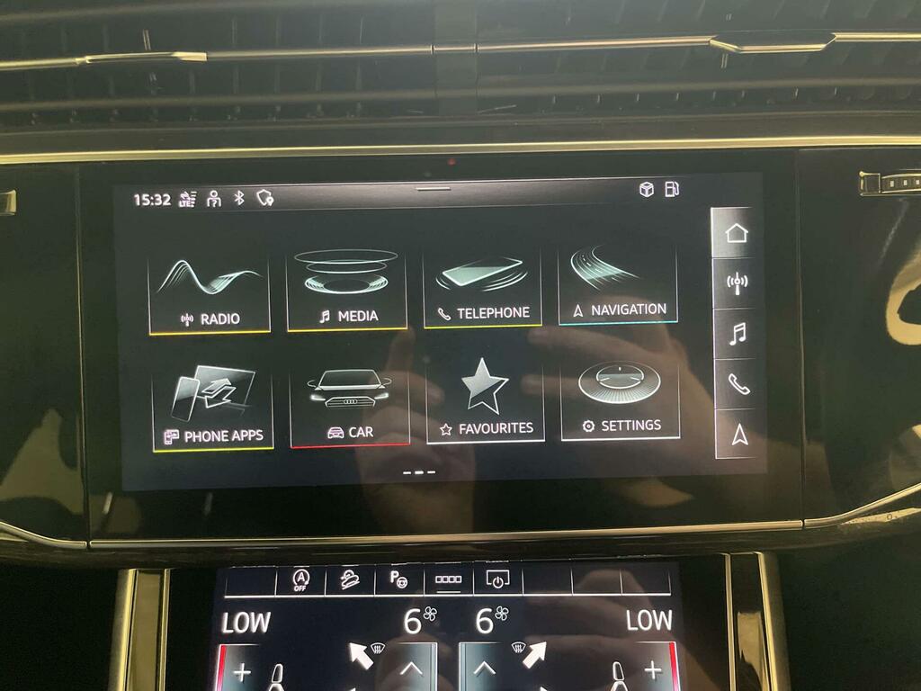 Audi Q7  Black #22