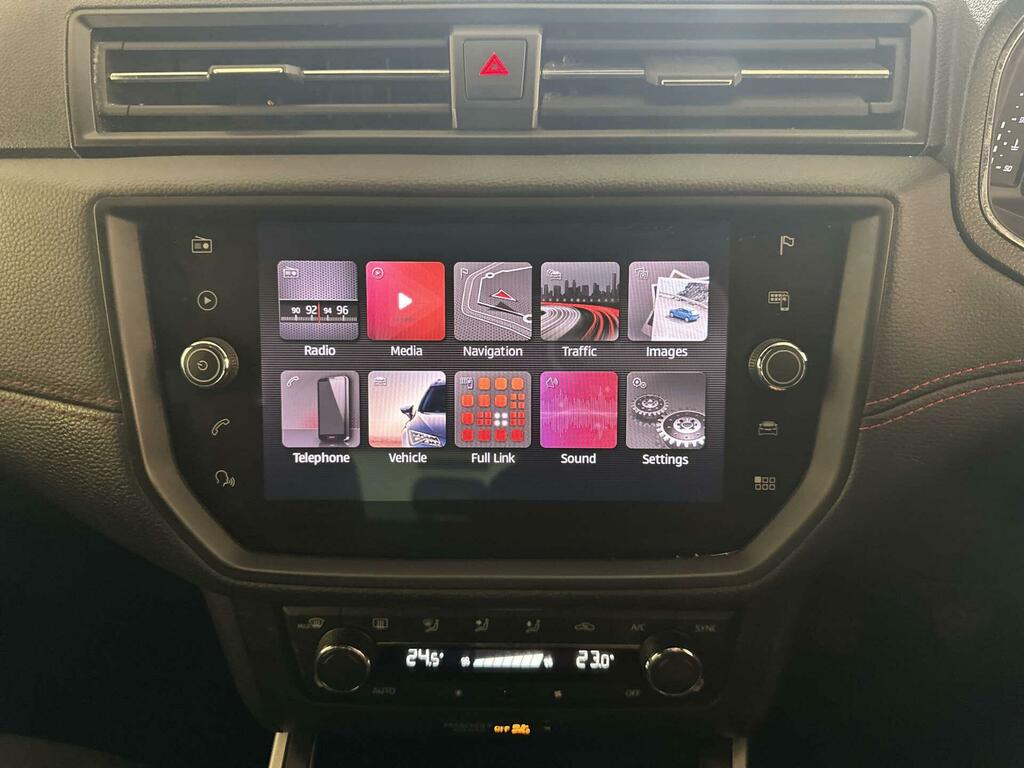 Seat Arona  Black #20