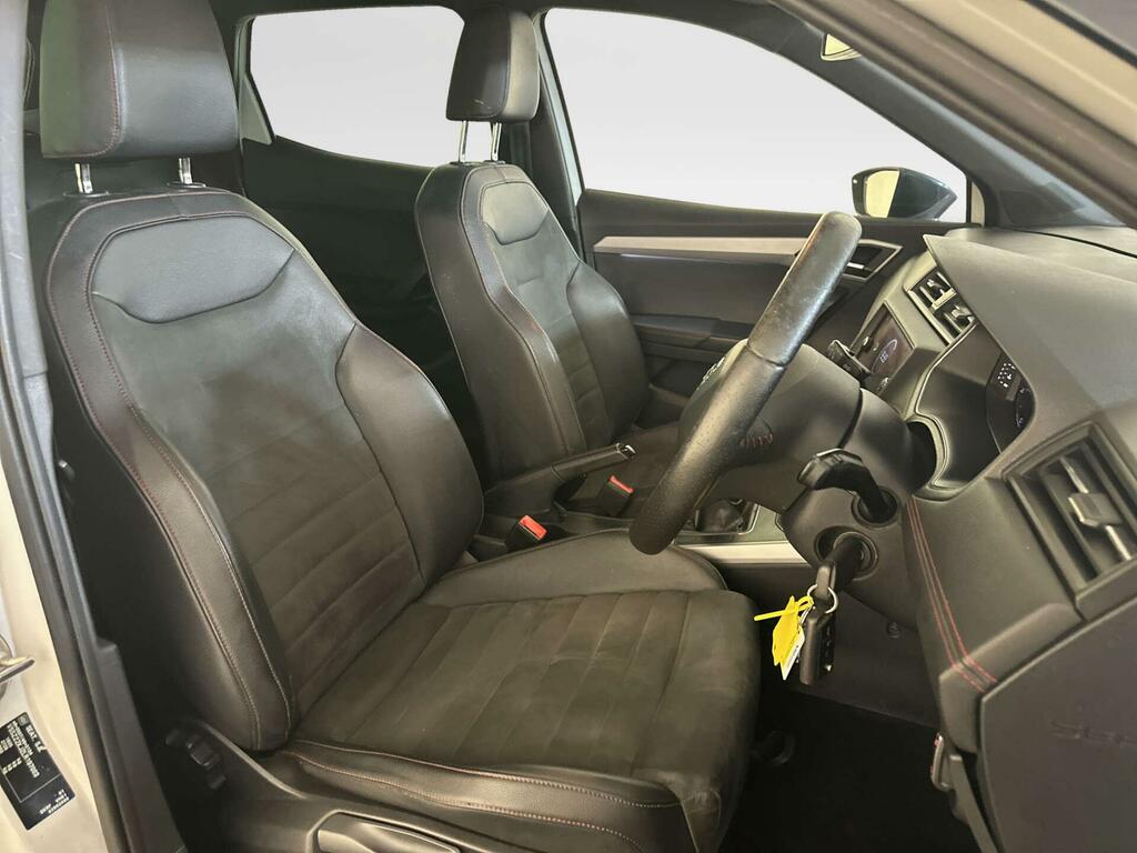 Seat Arona  Black #11