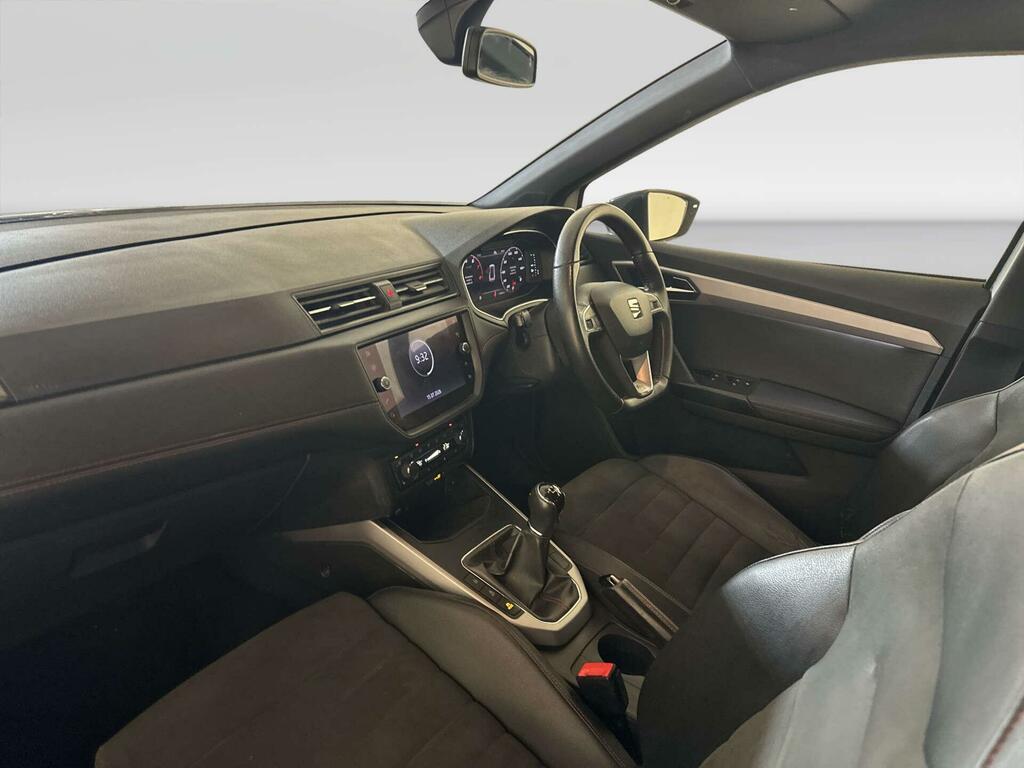 Seat Arona  Black #10