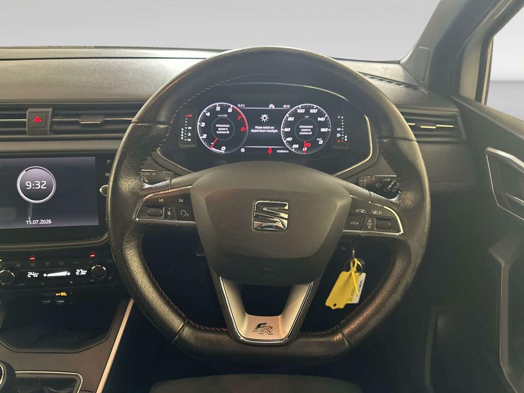 Seat Arona  Black #15