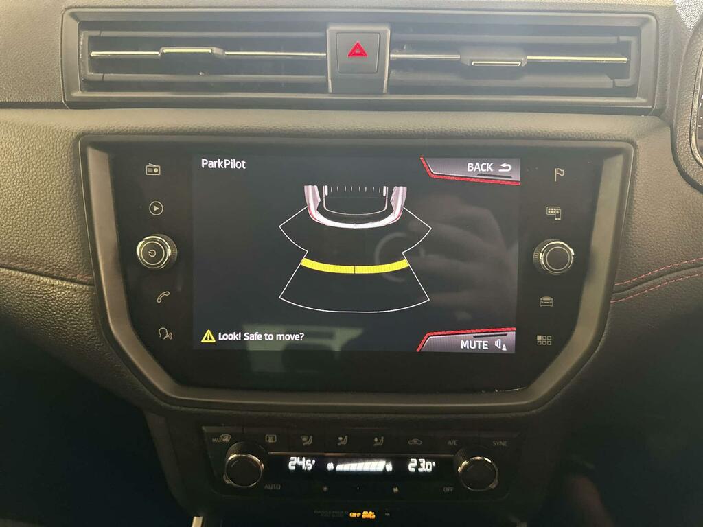 Seat Arona  Black #19